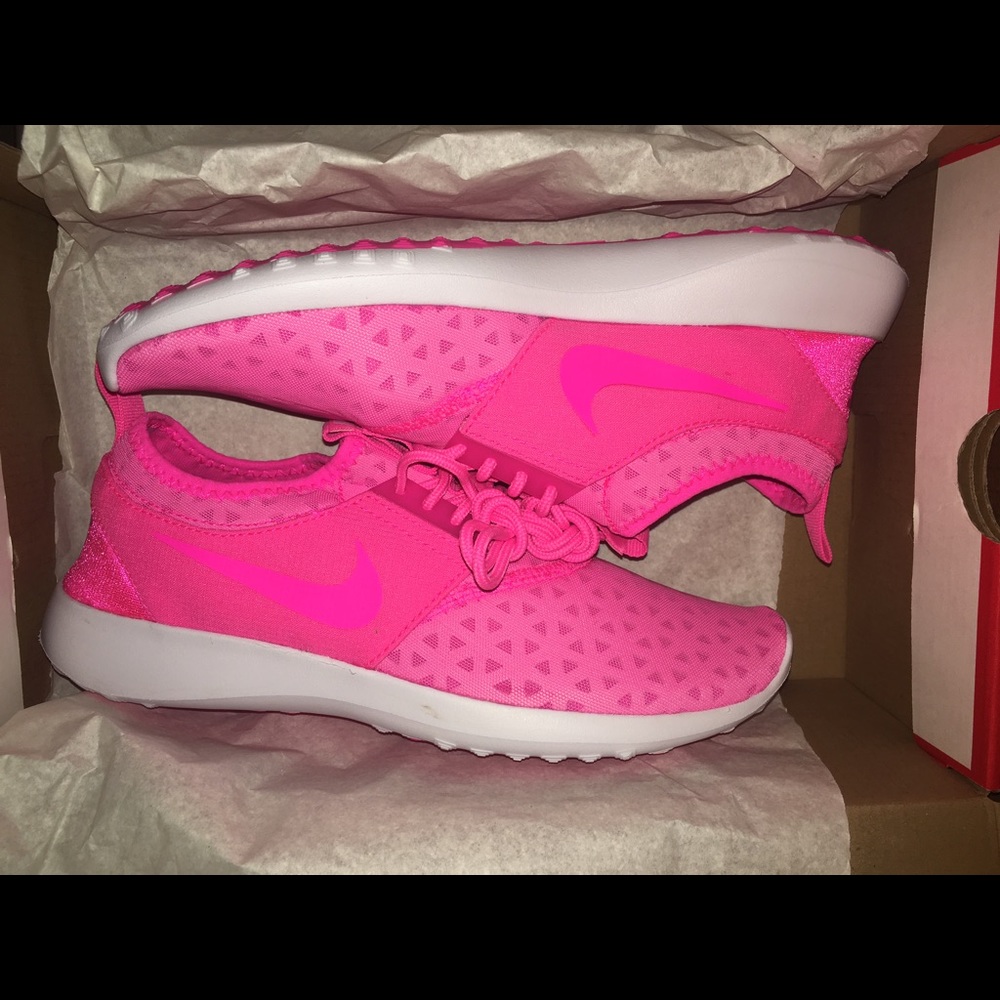 COPY - PINK NIKE SHOES
